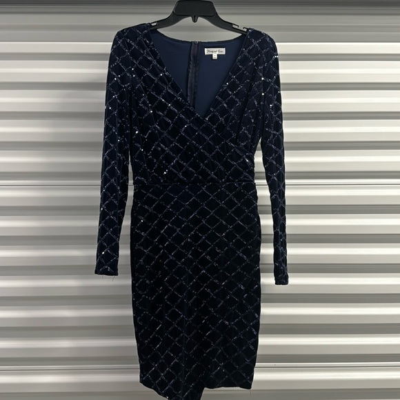 Honey and Rosie Dresses & Skirts - Gently used holiday/party dress soft material.